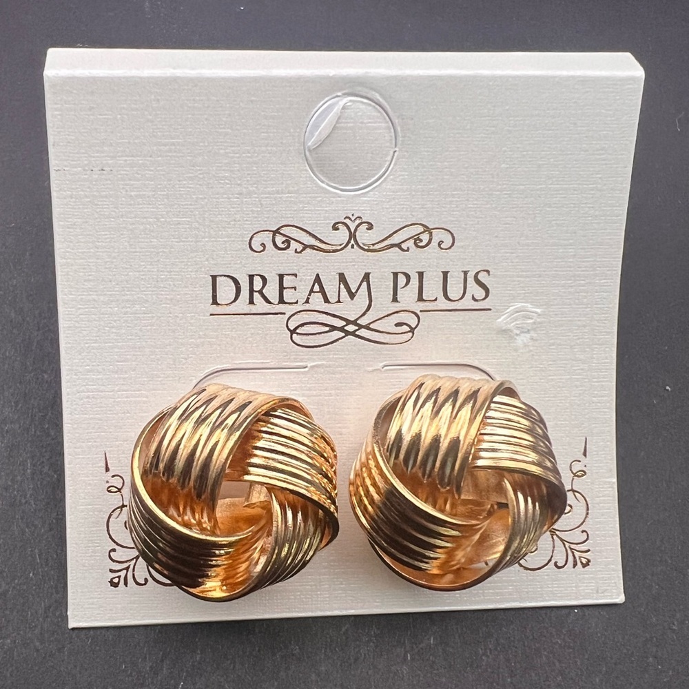 5/$25 Classic Twisted Gold Earrings